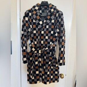 Fendi Fall 2017-2018 Checkered Shearling Coat